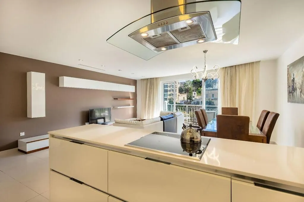 Cozy 3Bd Seaside Apartment! Wifi And Great Location! Saint Julian's Lejlighed
