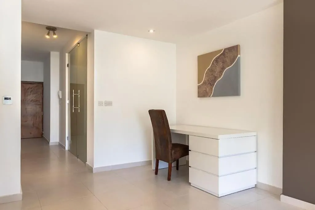 Lejlighed Cozy 3Bd Seaside Apartment! Wifi And Great Location! Saint Julian's Malta